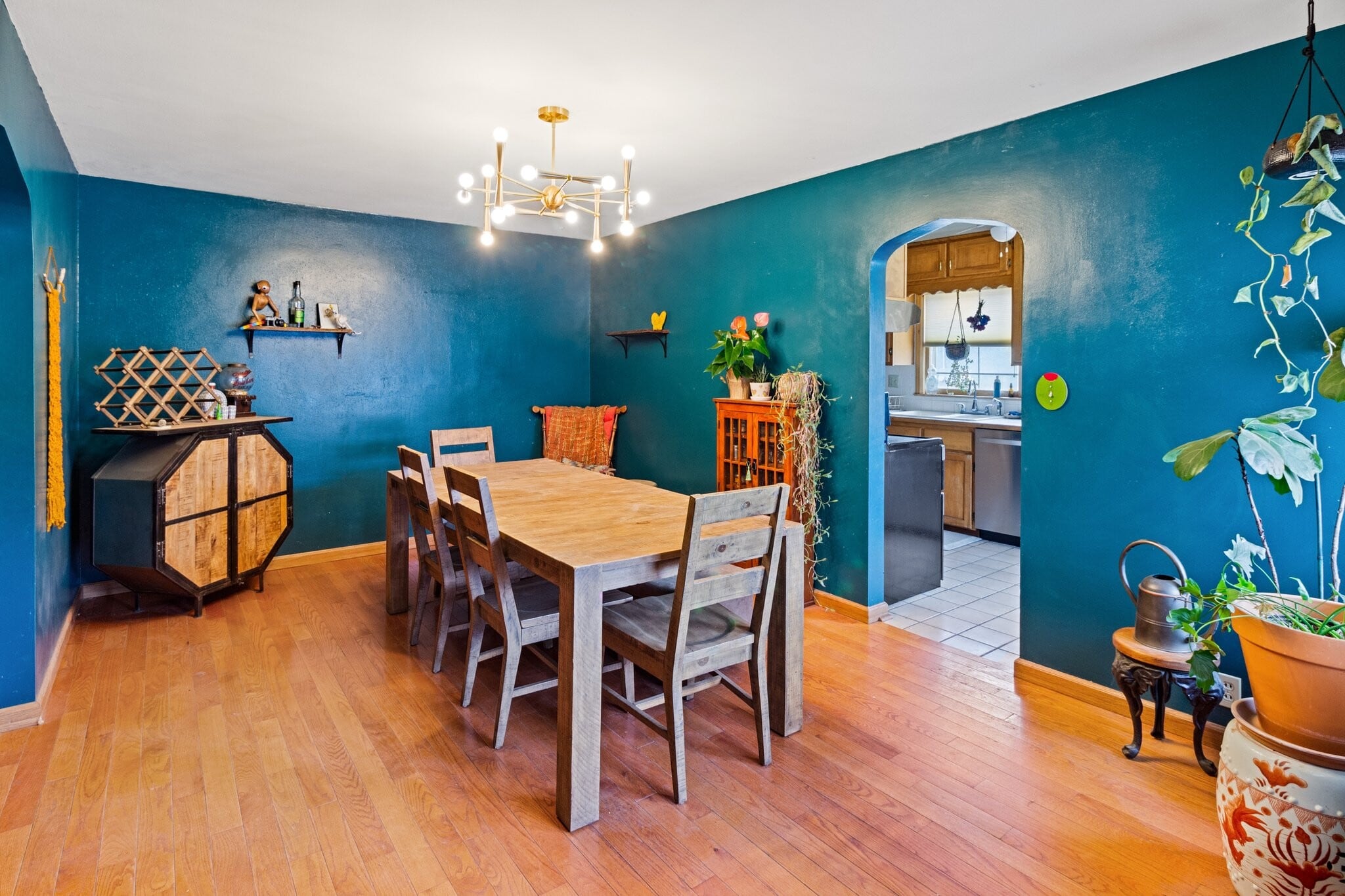 Building Photo - 1109 E Flint St