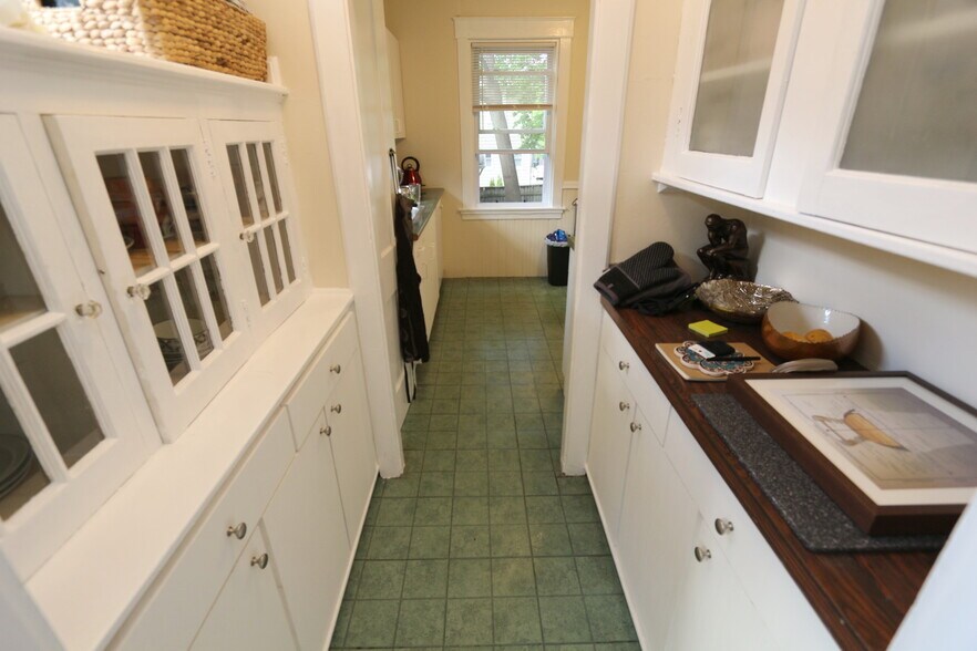 Pantry - 12 Methyl St