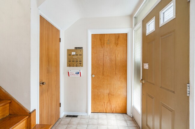 Building Photo - 517 Prairie Ave