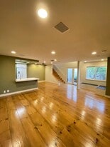 Building Photo - 14 Tangerine