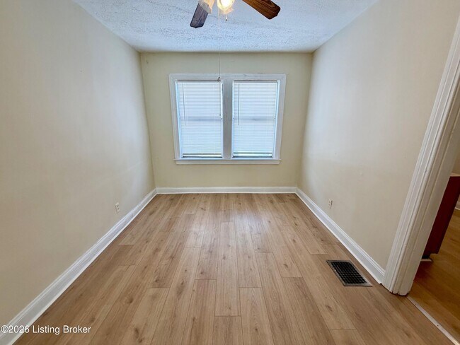 Building Photo - 4309 Elliott Ave