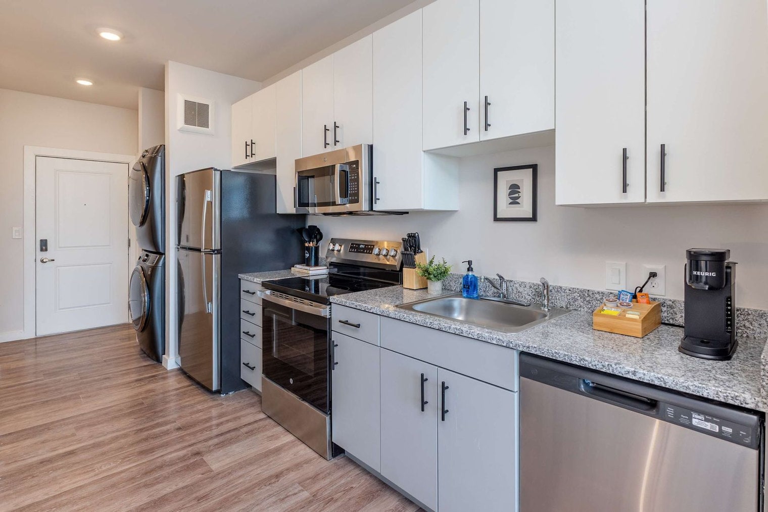 Building Photo - 1001 Marshall Ave