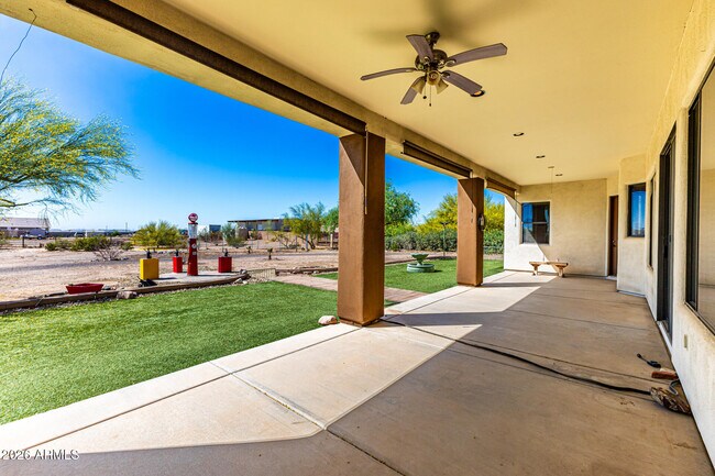 Building Photo - 15225 W Frontier Dr