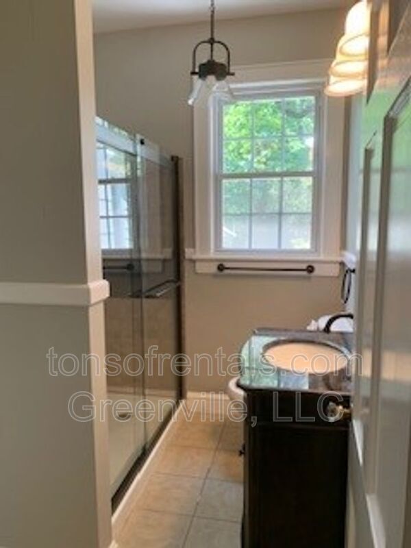 Building Photo - 8861 Warren H Abernathy Hwy