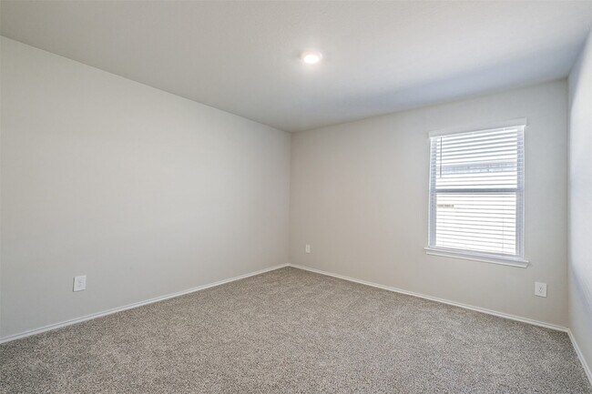 Building Photo - 14668 Blackbrush Mnr