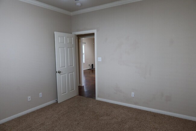 Building Photo - Charming 3-Bedroom Home with 2 Full Baths in Waco, TX - Perfect for Your Family!
