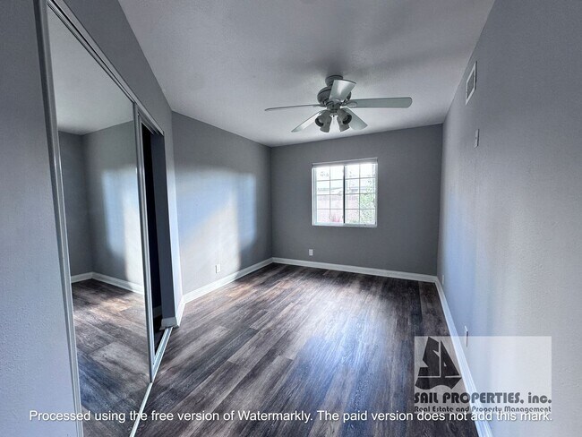 Building Photo - Gorgeous Huntington Beach Single Story Home!