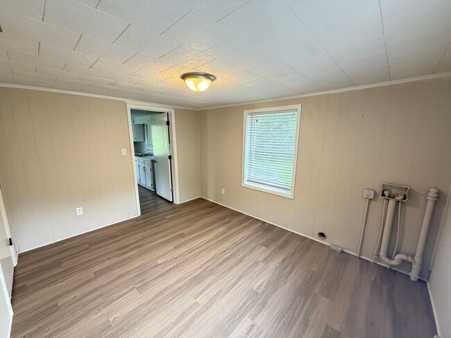 Building Photo - 2bd/1ba House off Hwy 3 near Downtown Kannapolis