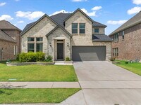 Building Photo - Spacious Home with Soaring Ceilings, Dual ...