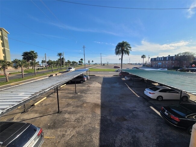 Building Photo - 215 Postoffice St