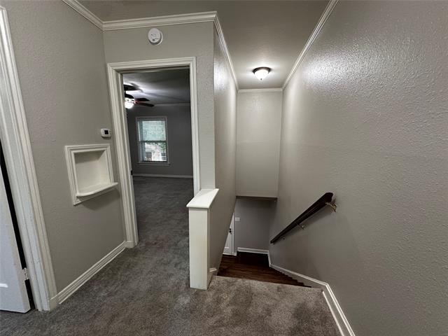Building Photo - 6451 Oriole Dr