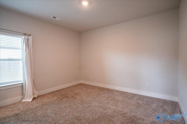 Building Photo - 14872 Demarie Ln