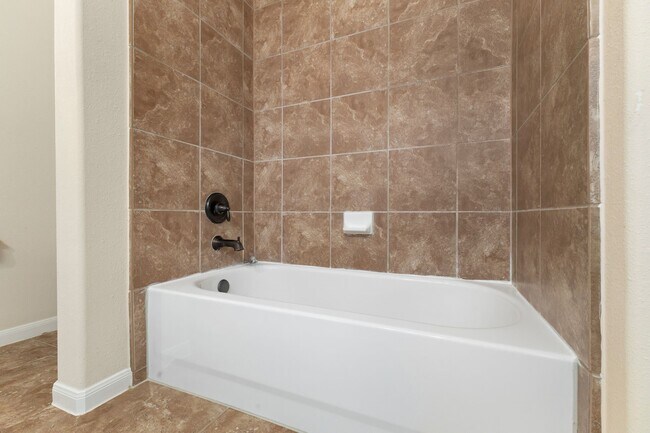 Building Photo - 3522 Buchanan Hill Ln