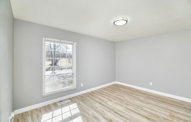 Building Photo - 11359 Prentice Dr