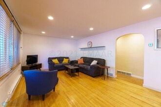 Building Photo - 1220 11th St N