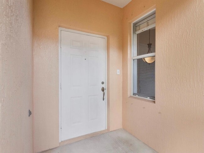 Building Photo - 219 Coral Trace Ln