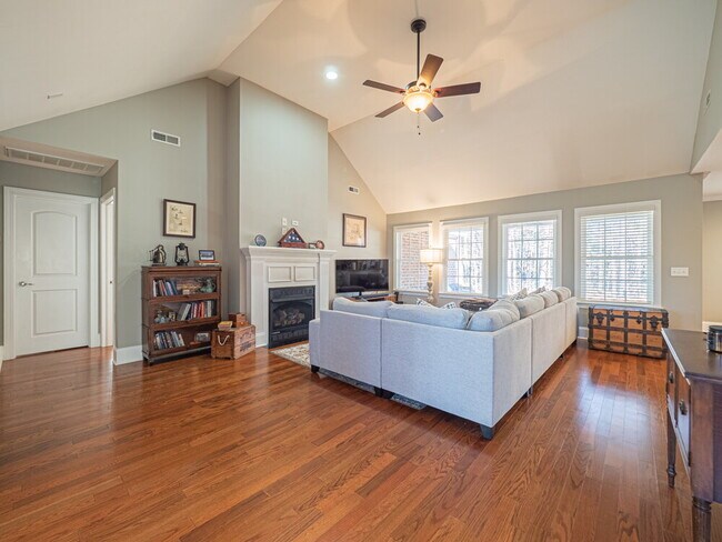 Building Photo - Available Mid-June in popular Carolina Palms!