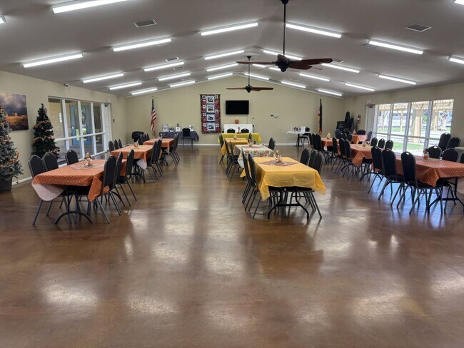 Building Photo - 11411 N 91st Ave