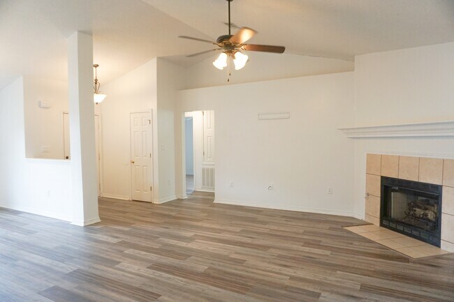 Building Photo - 6333 Havenmist Ln