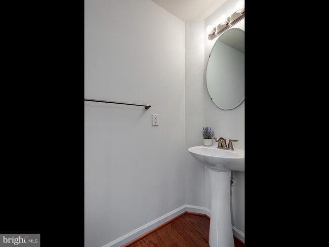 Building Photo - 232 Tall Trees Cir