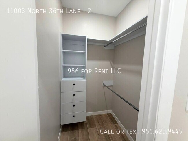 Building Photo - 11003 N 36th Ln