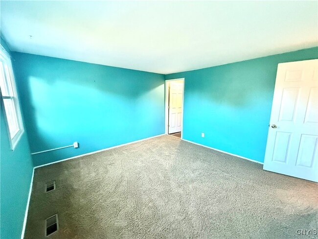 Building Photo - 8394A Shallowcreek Rd