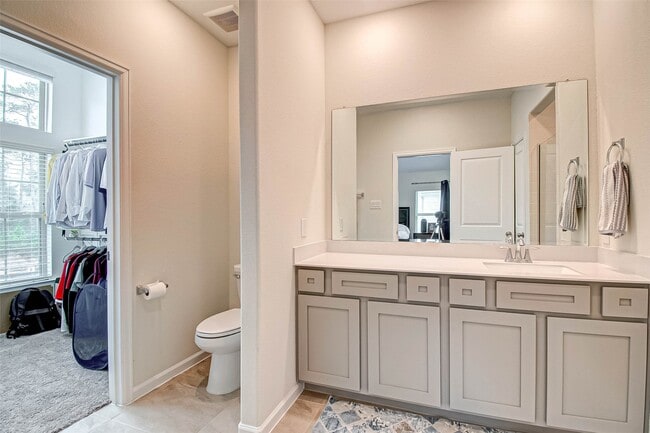 Building Photo - 617 Aspen Falls Ct