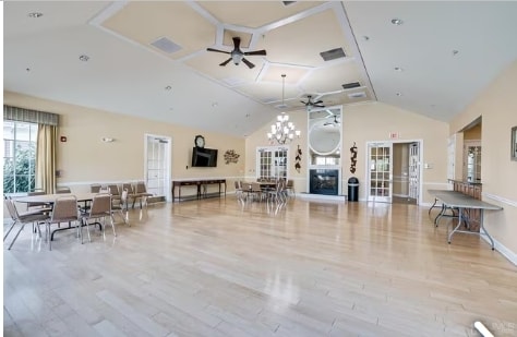 Building Photo - 3223 Edward Stec Blvd