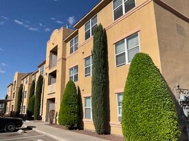 Building Photo - Desert Villas- Income Restricted