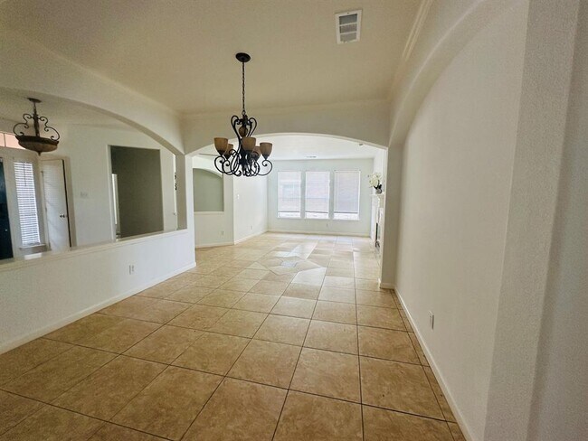Building Photo - 16719 Keegans Ridge Way Dr