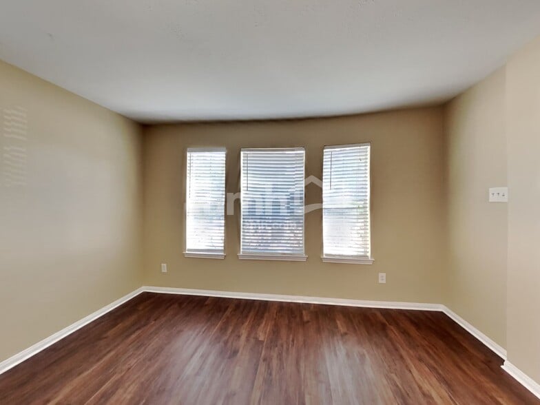 Building Photo - 16906 Driver Ln