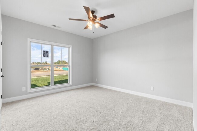 Building Photo - 814 Willowicke Dr