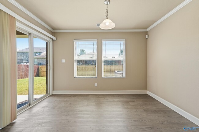 Building Photo - 113 Pitts Griffin Drive