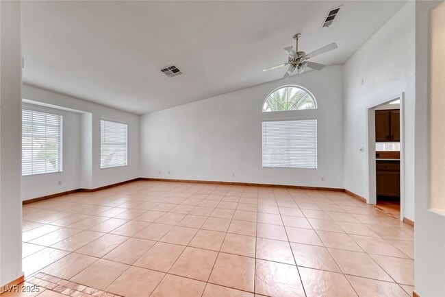 Building Photo - 6405 Break Point Ave