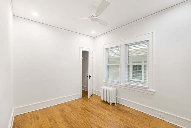 Building Photo - 217 Highwood Ave