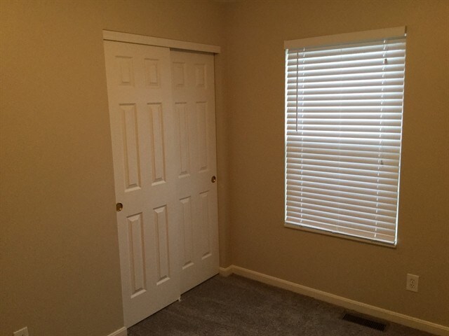 Building Photo - 1130 Donner Dr