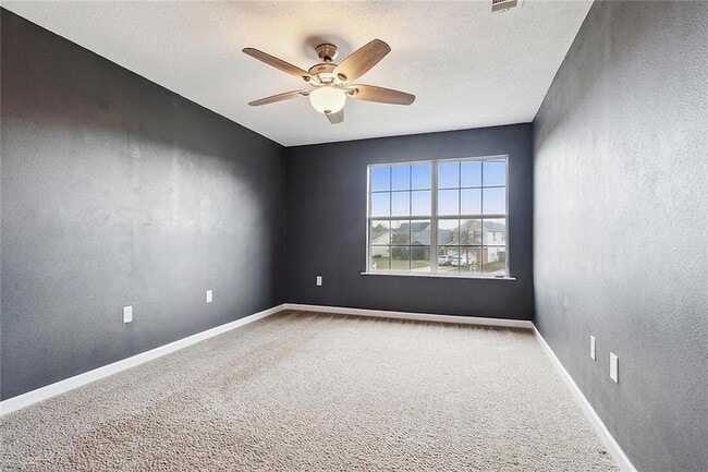 Building Photo - 1017 Palmetto Ct