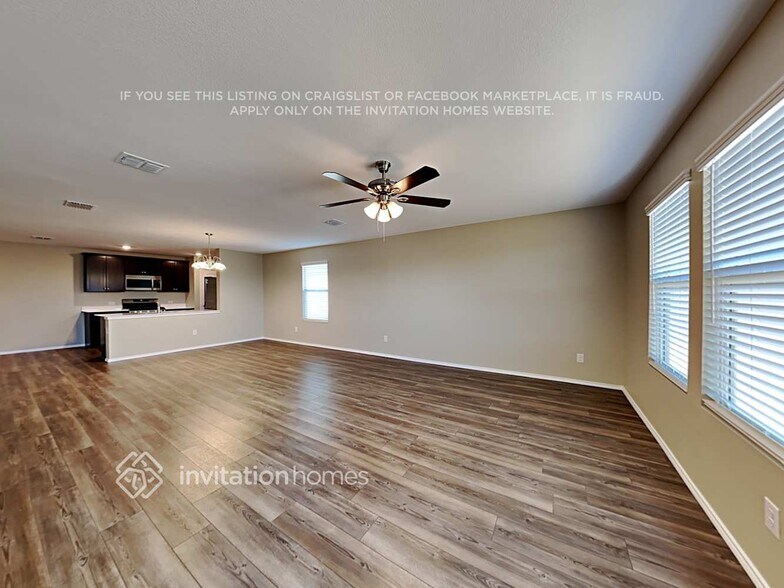 Building Photo - 14408 Cloudview Way