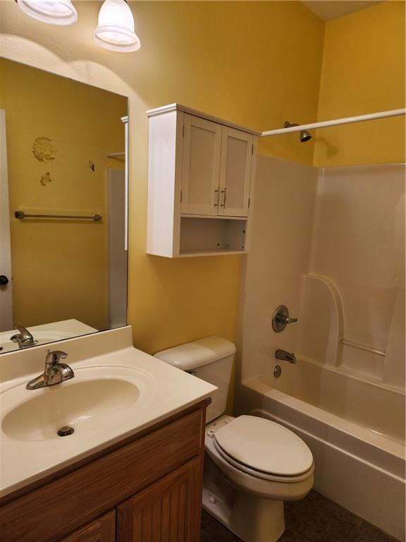 Building Photo - 4 Upwell Ln