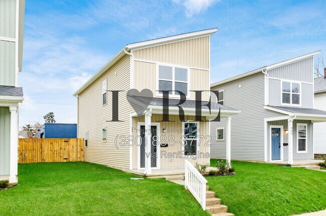 Building Photo - 976 Ellsworth Ave