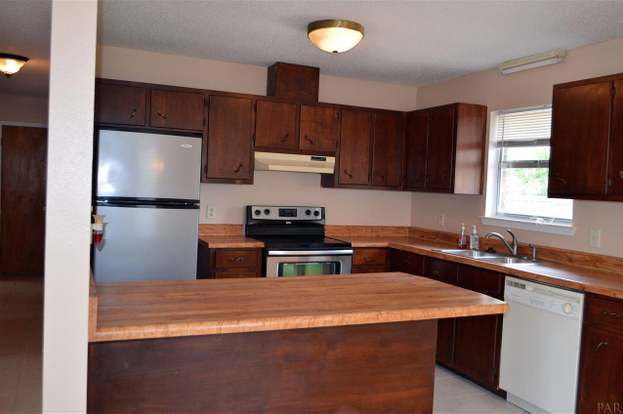 Building Photo - 1223 Redwood Ln