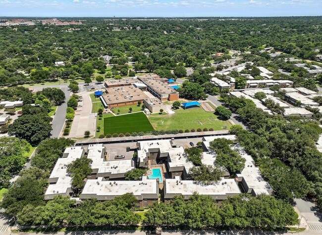 Building Photo - 4438 Harlanwood Dr