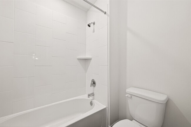 Building Photo - 3506 Blue Mockingbird St