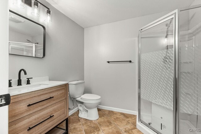 Building Photo - 7789 New Hope E