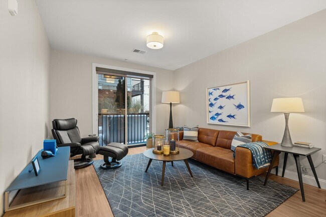 Building Photo - 99 Foundry Pl