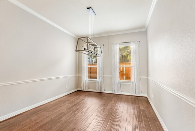 Building Photo - 2817 Shadow Woods Ct