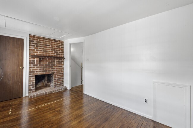 Building Photo - 316 W Wildey St