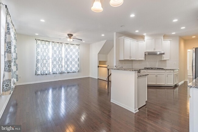 Building Photo - 23409 Berkeley Meadows Dr