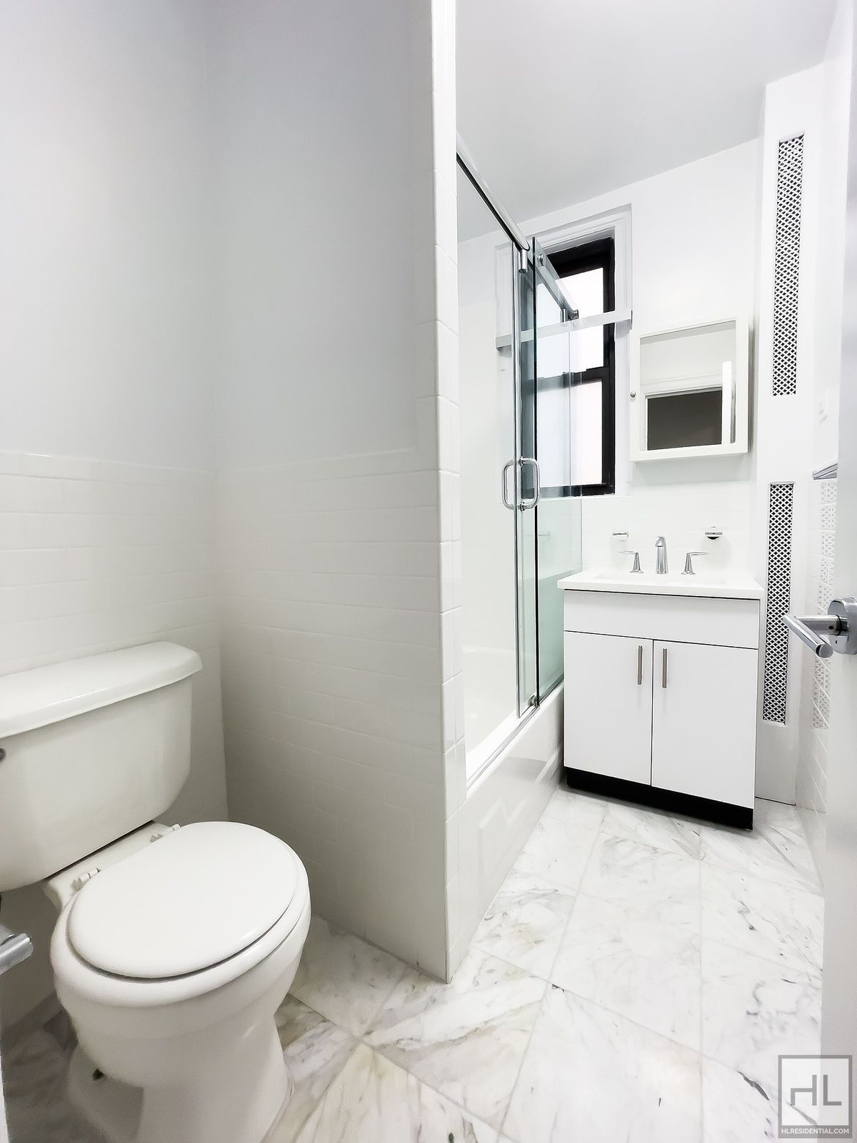 Building Photo - GORGEOUS West Village 1 Bedroom!!