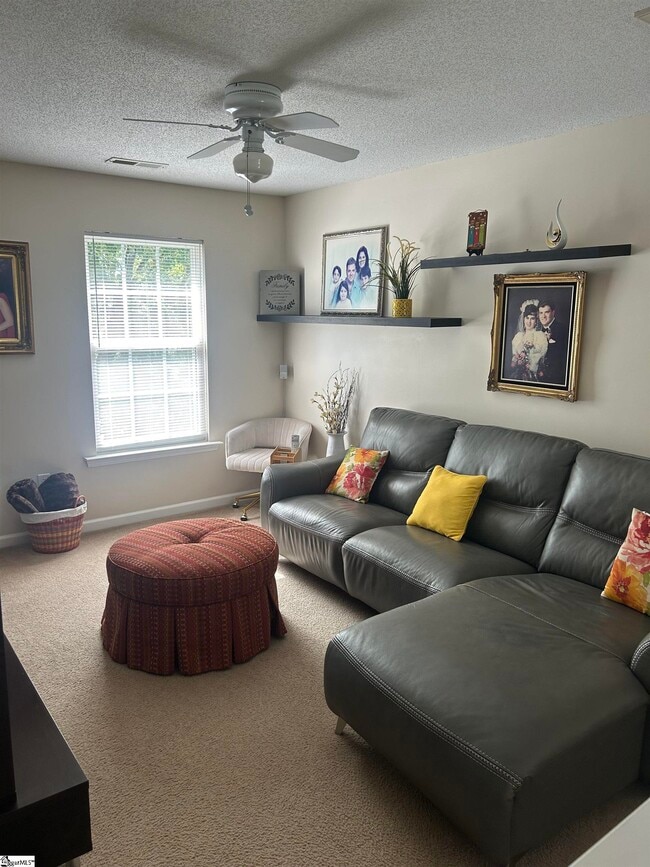 Building Photo - 110 Shelby Ct